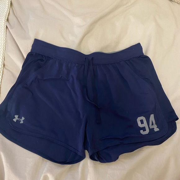 Navy under armour shorts - Picture 1 of 1